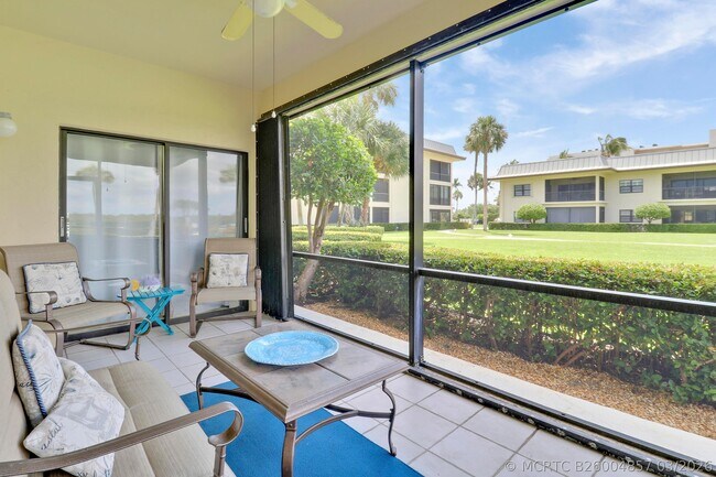 Building Photo - 375 S Beach Rd