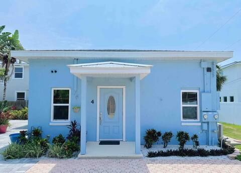Building Photo - 221 Crawford Rd