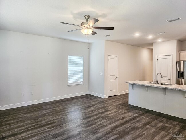 Building Photo - 342 Cardinal Cove Ct