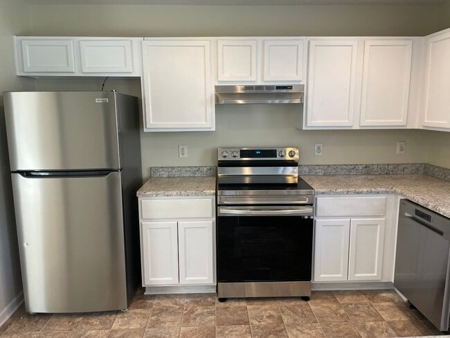 Building Photo - 8009 Bright Oak Trail