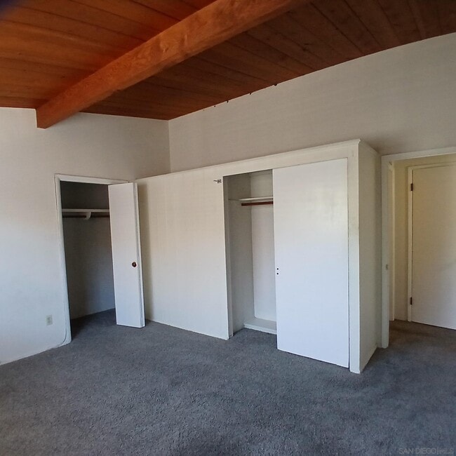 Building Photo - 4841 69th Pl