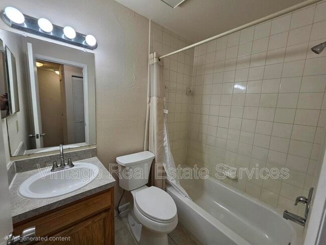 Building Photo - 5202 Sunridge Palms Dr