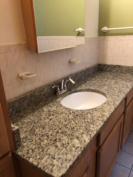 Building Photo - 404 South St