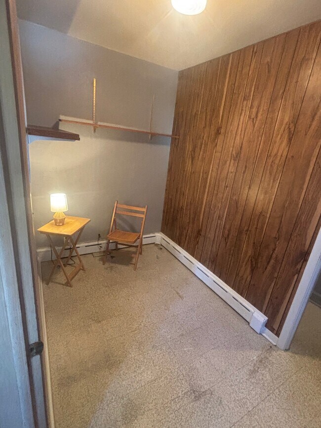 Building Photo - 1314 N 21st Ave