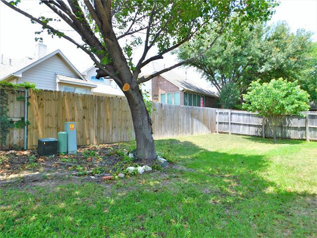 Building Photo - 4602 Trumpet Vine