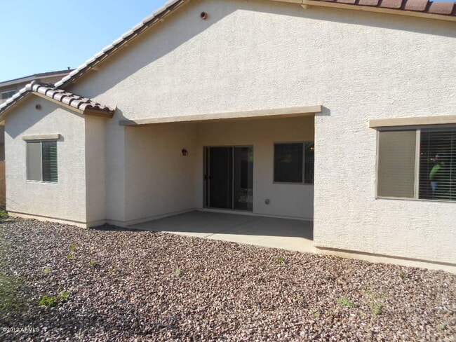 Building Photo - 2751 E Ficus Way