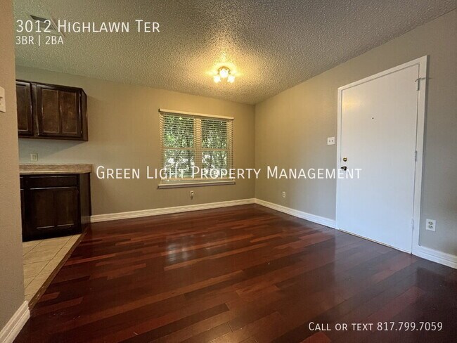 Building Photo - 3012 Highlawn Terrace