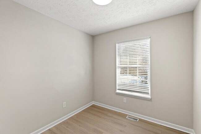 Building Photo - 107 Old Lemons Mill Ct