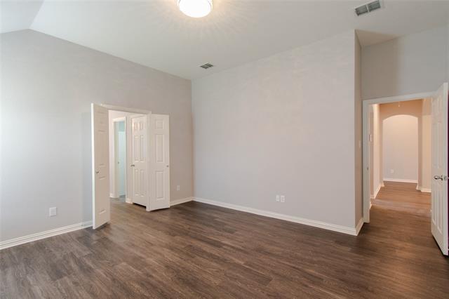 Building Photo - 1140 Victory Bells Dr