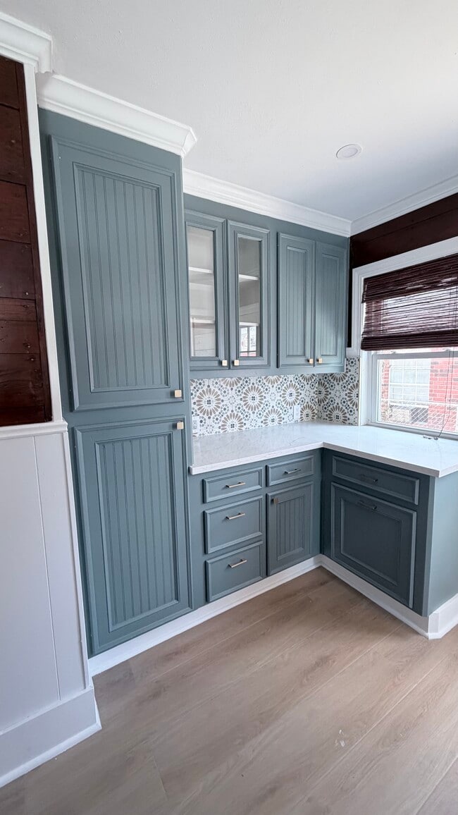 Building Photo - 4330 Coyle St