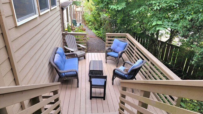 Building Photo - Beautiful Contemporary 3 bed/2ba home in M...
