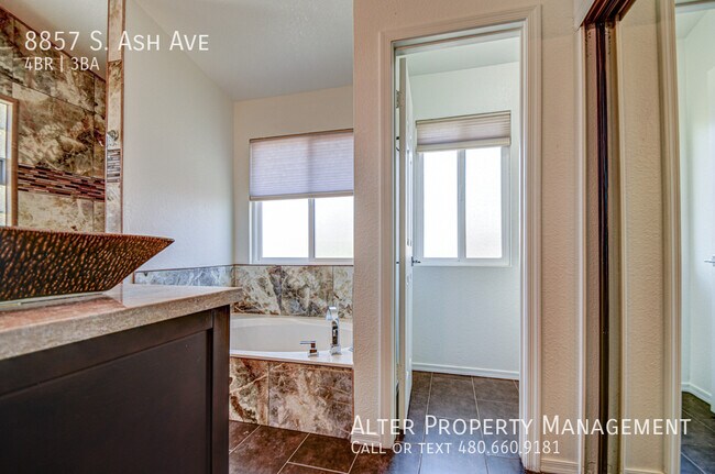 Building Photo - 8857 S Ash Ave