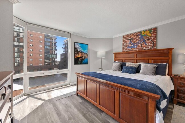 Building Photo - 1512 Larimer St