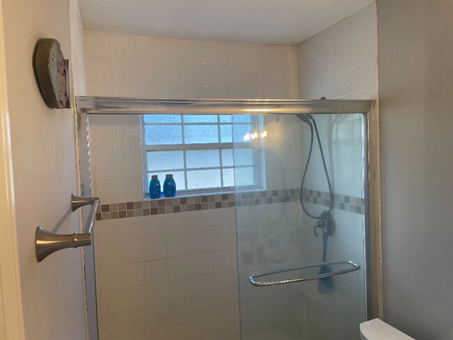 Building Photo - 3706 Sanctuary Way N