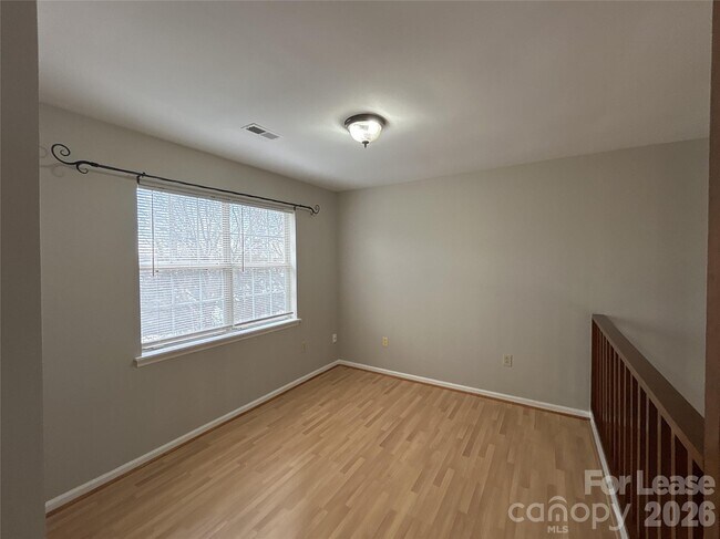 Building Photo - 3805 Rosedown Dr