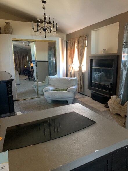 Building Photo - 5320 Northridge Dr