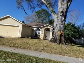 Building Photo - 2338 Cool Springs Dr N