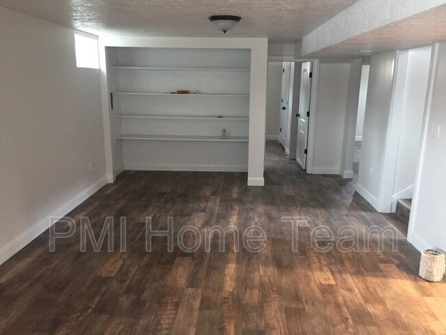 Building Photo - 661 14th St