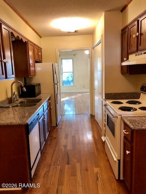 Building Photo - 122 S Beadle Rd