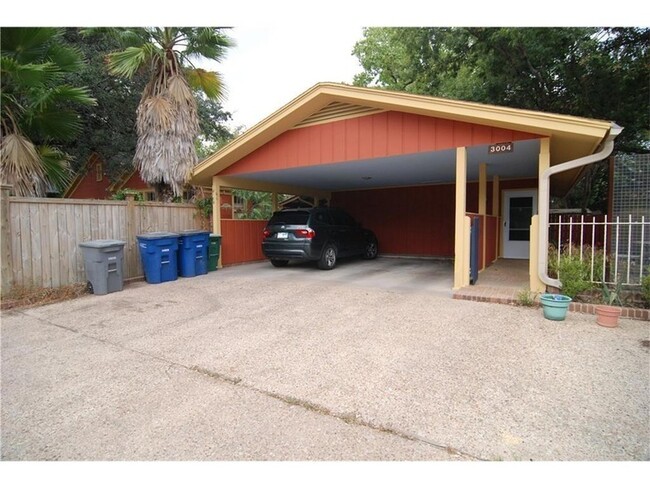 Building Photo - 1700 W 30th St