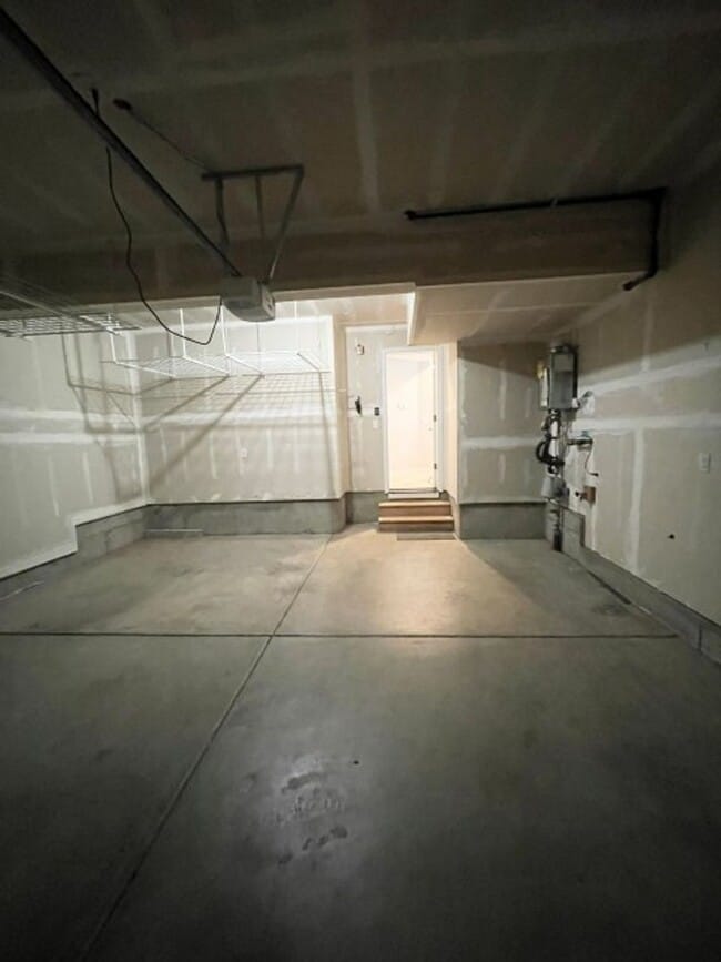 Building Photo - 3bd/3.5ba Bothell Townhouse