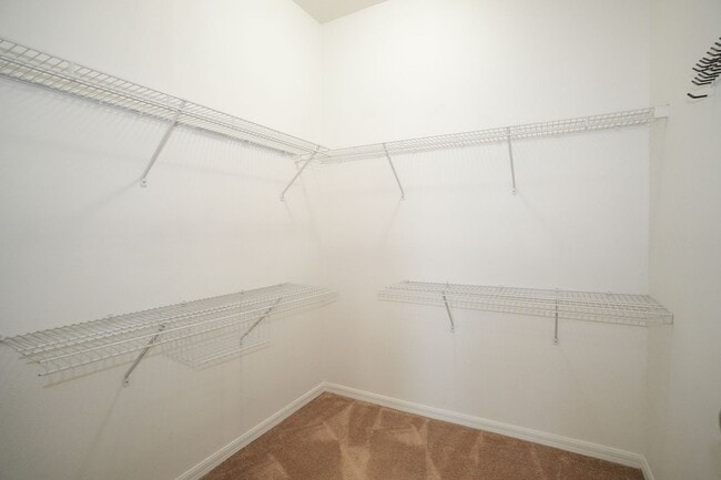 Building Photo - Partridge on University