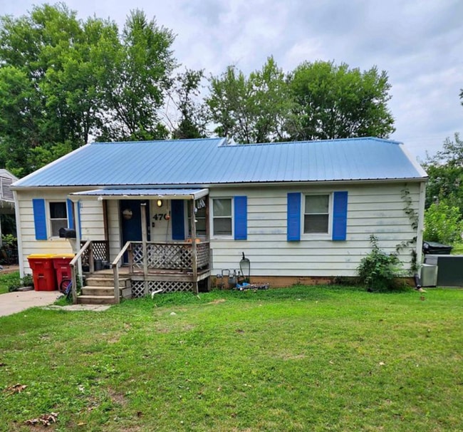 Building Photo - 470 Fieldcrest Dr