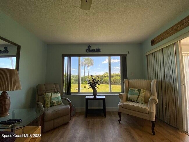 Building Photo - 555 Fillmore Ave