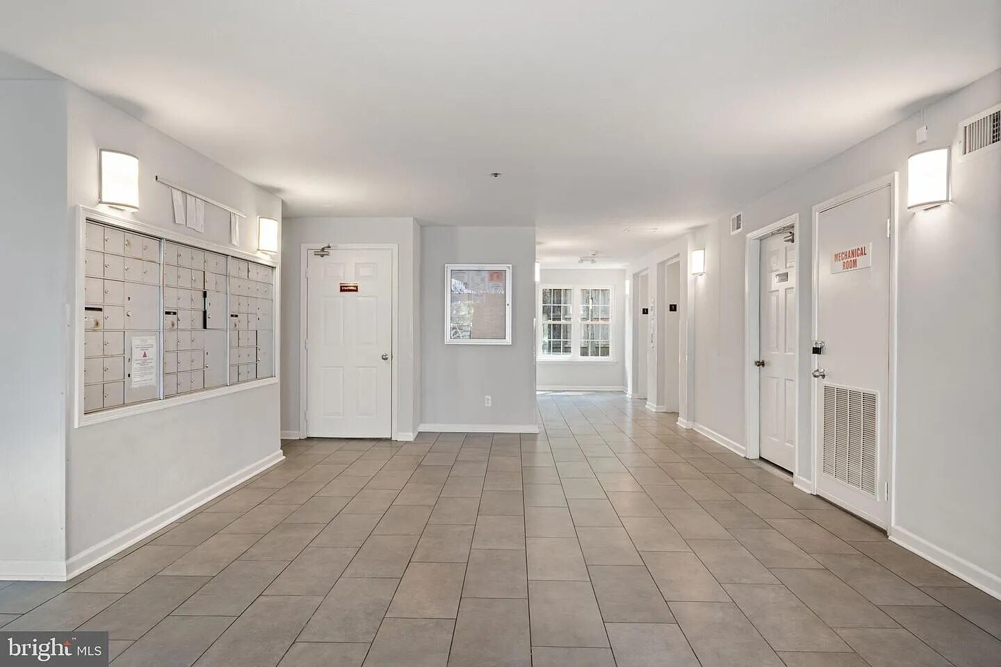 Building Photo - 3311 Wyndham Cir