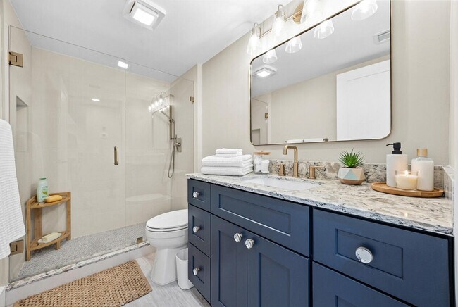 Building Photo - 401 S Seas Dr