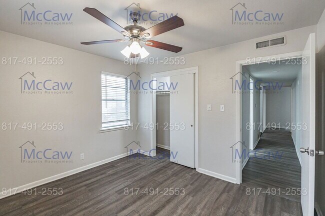 Building Photo - 223 Annetta Rd