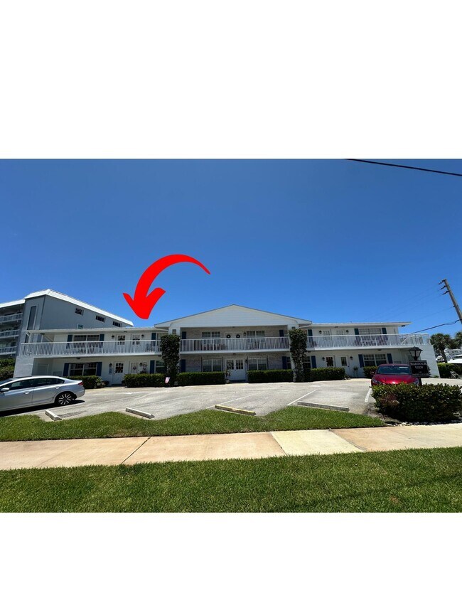 Primary Photo - 143 Yacht Club Dr