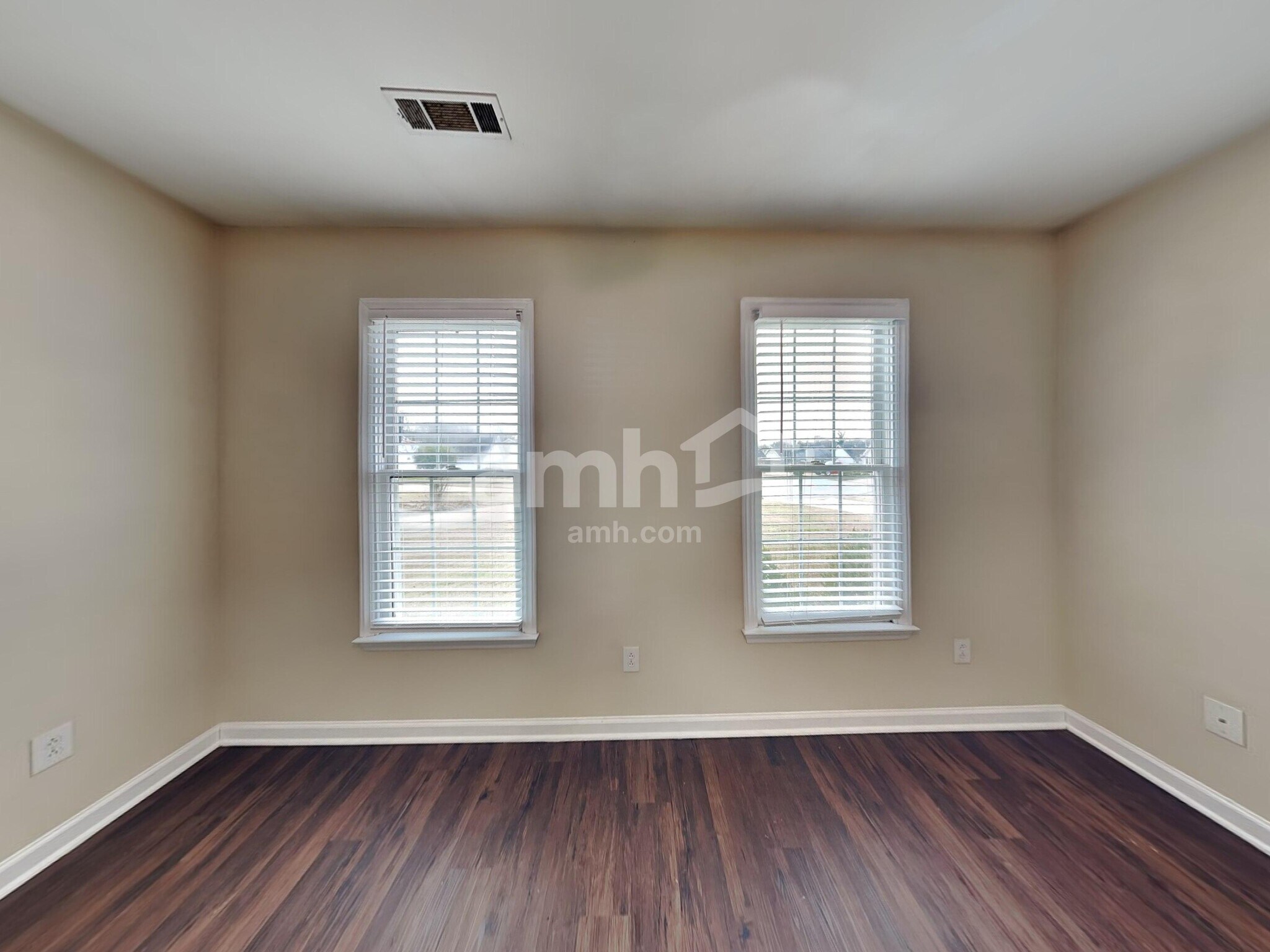 Building Photo - 3700 Whitley Ct