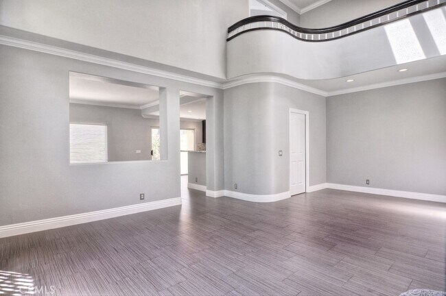 Building Photo - 79 Encantado Canyon