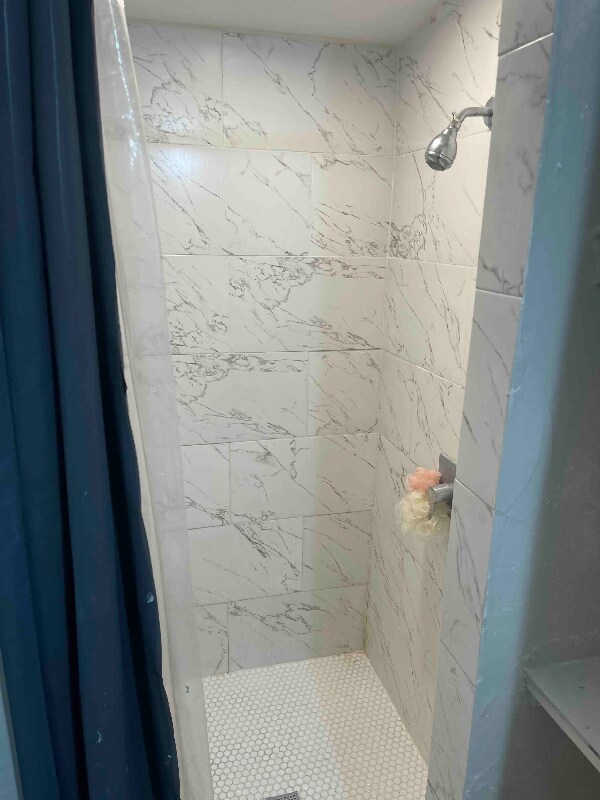 Building Photo - 4007 Bonita Rd