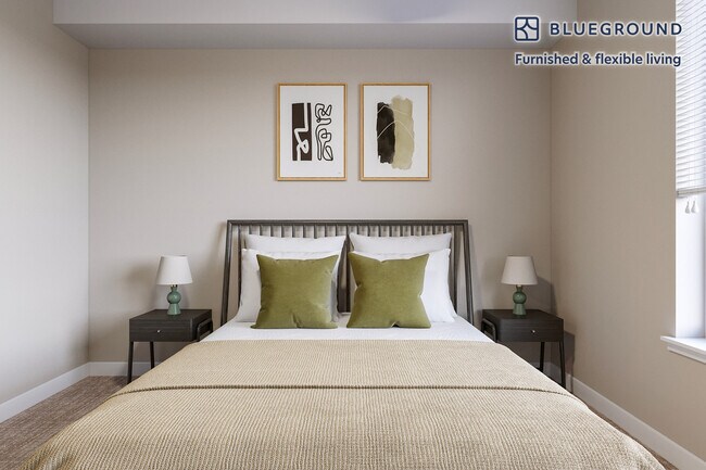 Building Photo - 2690 152nd Ave NE