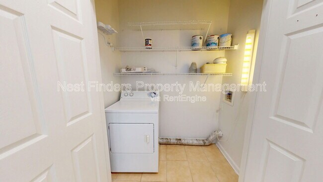 Building Photo - 7990 Baymeadows Rd E