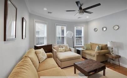 Building Photo - 6 Raven St