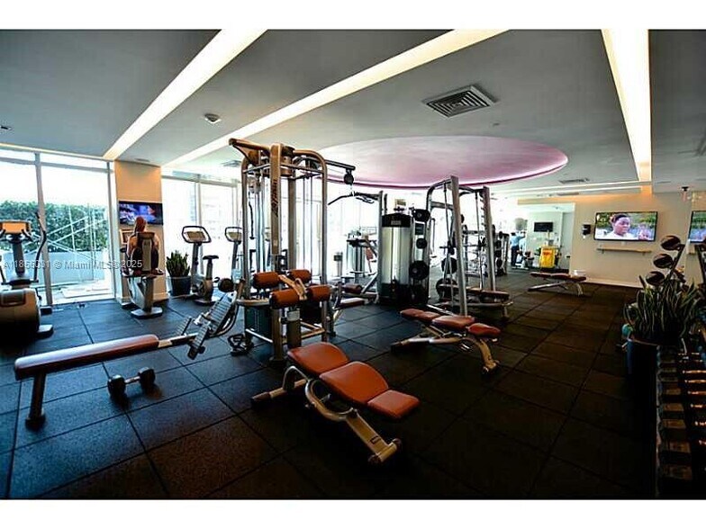 Building Photo - 55 SE 6th St