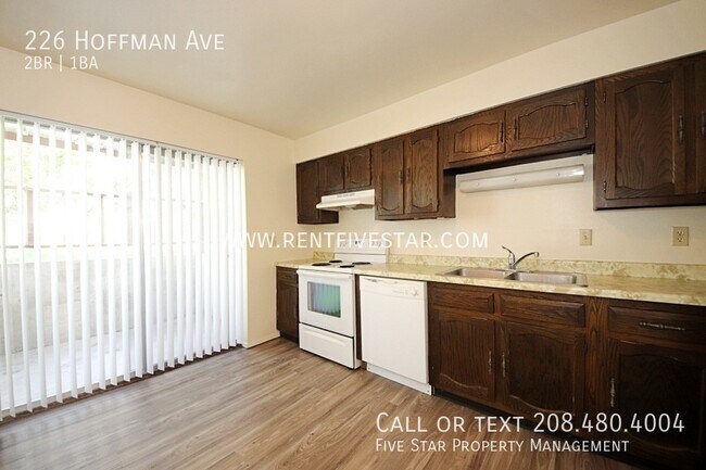 Building Photo - 226 Hoffman Ave