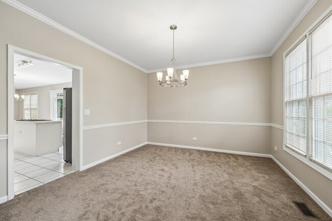 Building Photo - 5 Middlesex Ct