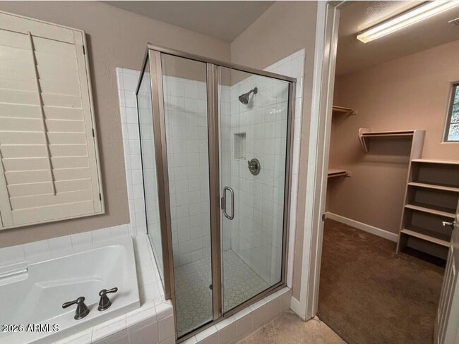 Building Photo - 421 W Wisteria Pl