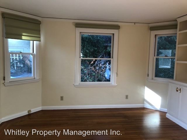Building Photo - 1010 Guinda St