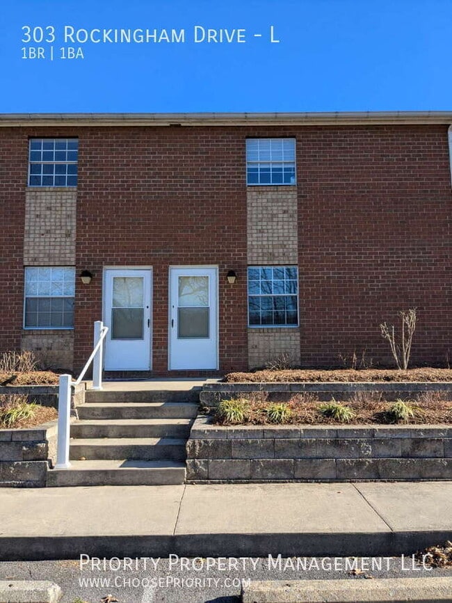 Building Photo - 303 Rockingham Dr