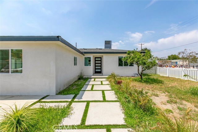 Building Photo - 7759 Van Noord Ave