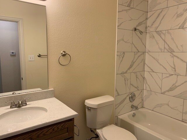 Building Photo - 2829 Rosewood Blvd