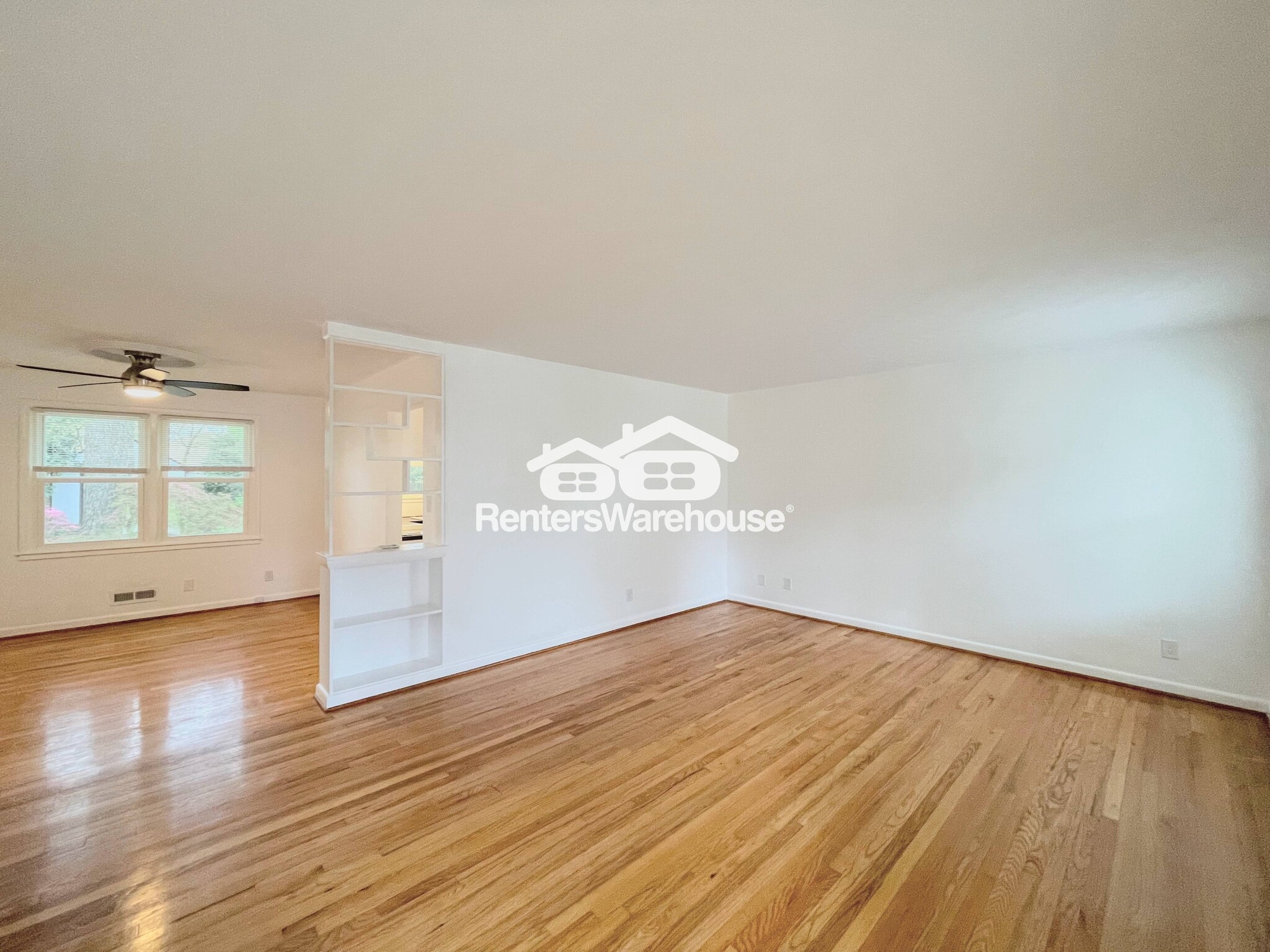 Building Photo - 4837 Milan Dr