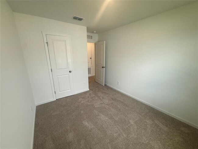 Building Photo - 1562 Plank Pl
