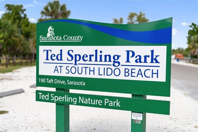 Building Photo - 1750 Benjamin Franklin Dr