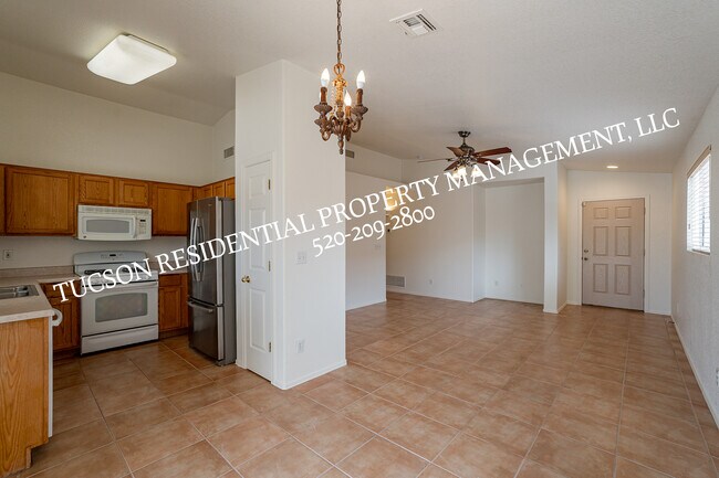 Building Photo - 2229 W Frostwood Ln